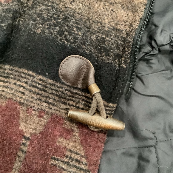 Rare Vintage 1990s NORTHWOODS Aztec Wool Blend Quilted Jacket Made in Canada - Picture 9 of 12